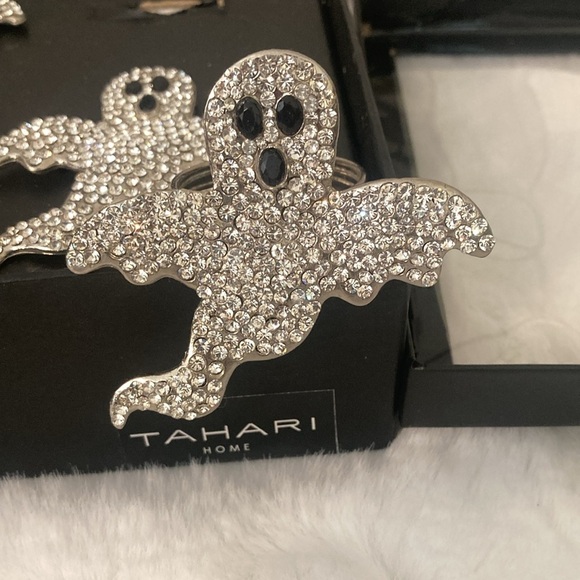 Tahari Rhinestone Ghost Napkin Rings Large - Picture 3 of 6